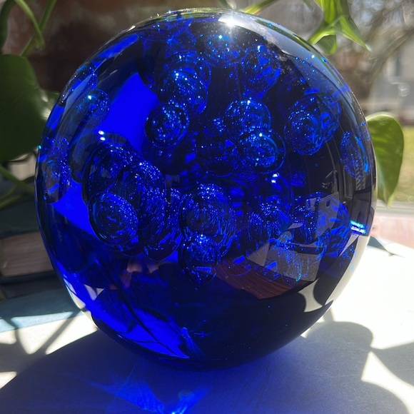 Art Sphere Paperweight Vintage MCM Cobalt Blue Glass Textured Bubbles 5x5 heavy - Picture 10 of 13